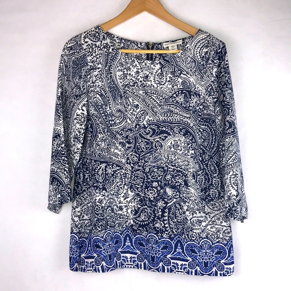 Artisan New York Women’s Size S Blue White Floral Top Casual Coastal Nautical